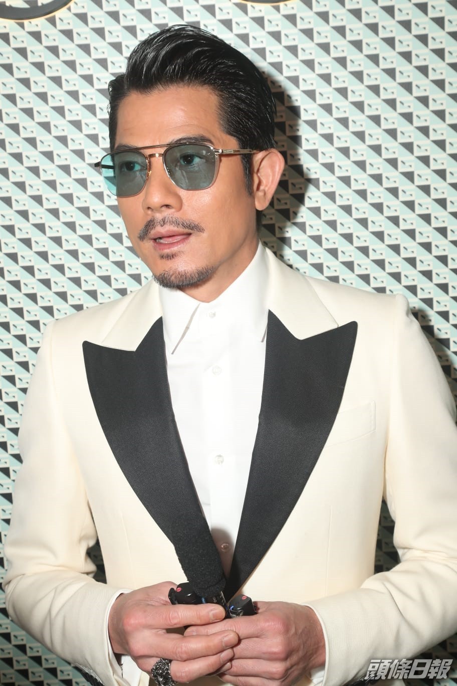 郭富城日前收到父親節禮物，講起都開心。